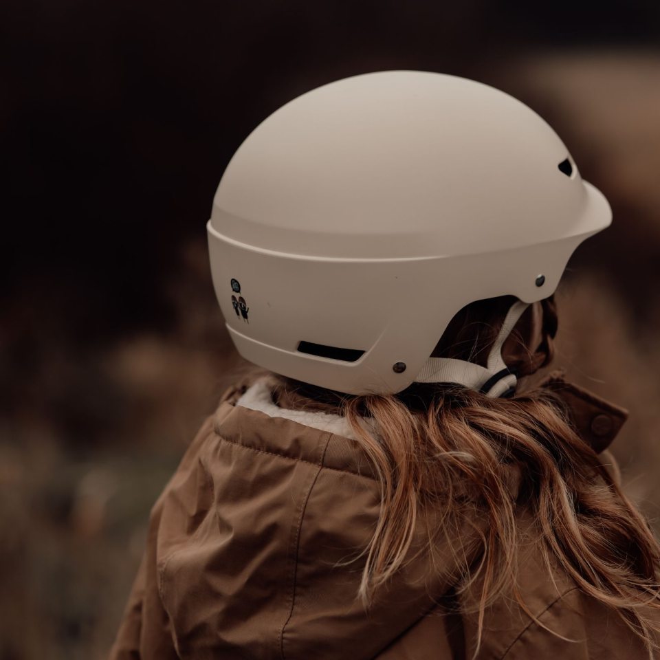 CoConut Helmet: Vintage Cream