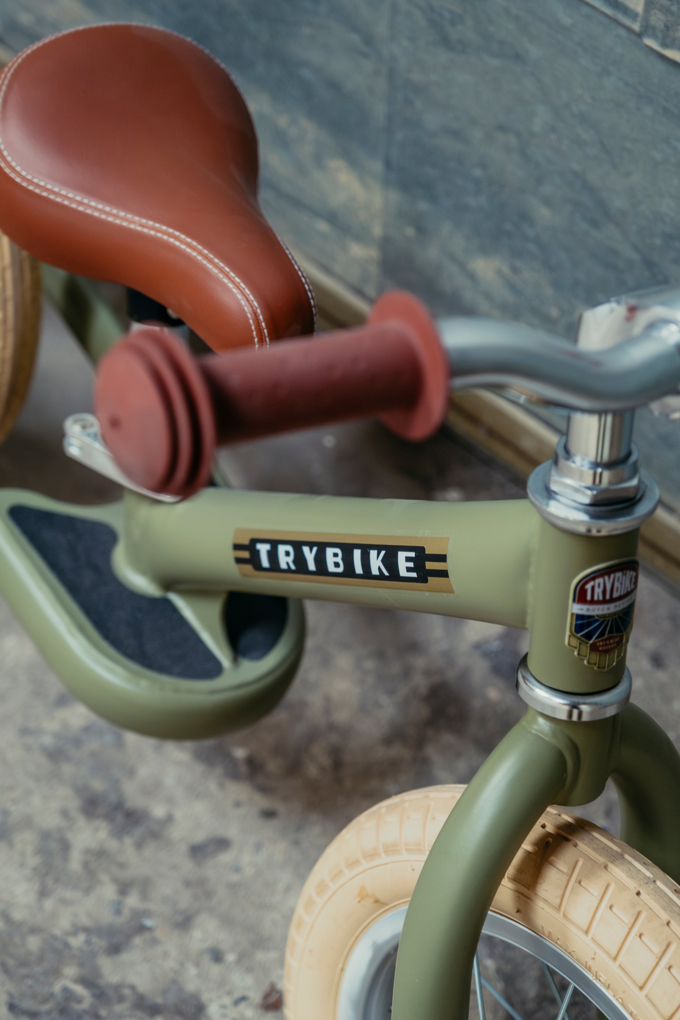 Trybike Steel 2-in-1 Balance Trike: Vintage Green