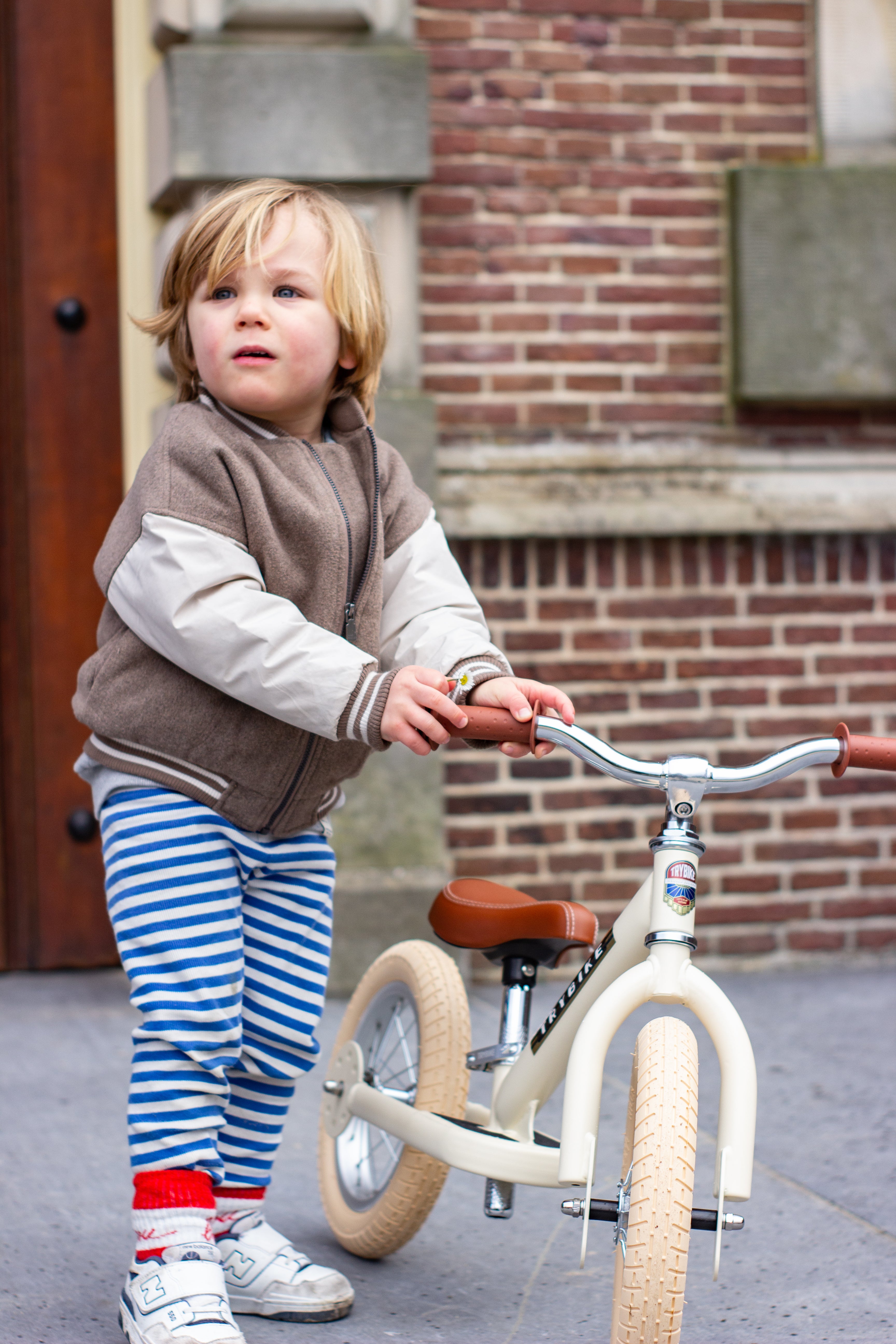 Trybike Steel 2-in-1 Balance Trike: Vintage Cream